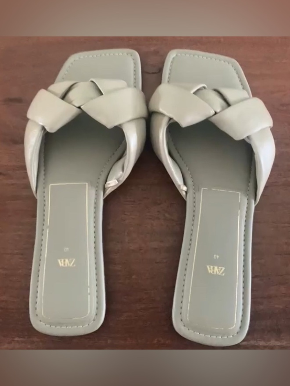 Zara Sage Green Slides, Sz 9